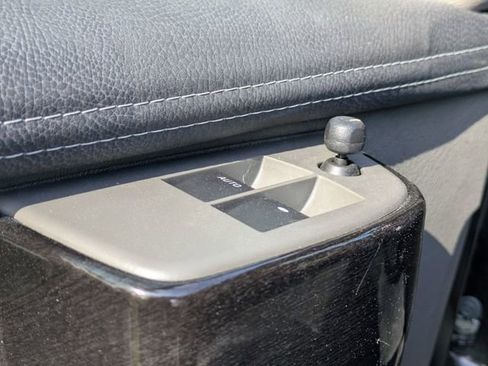 New 2026 Chevrolet Express 2500 Extended w/ Driver Convenience Package image 10