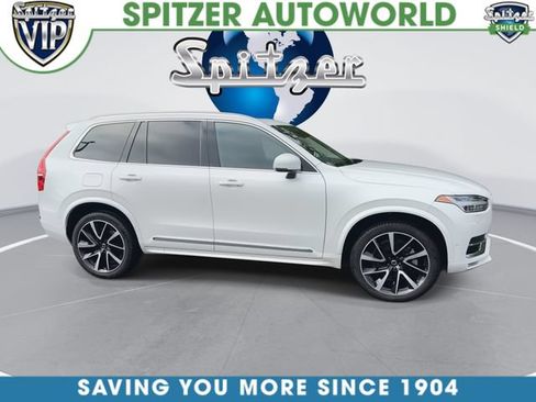 Used 2024 Volvo XC90 B5 Plus w/ Protection Package Premier AWD/4WD image 11