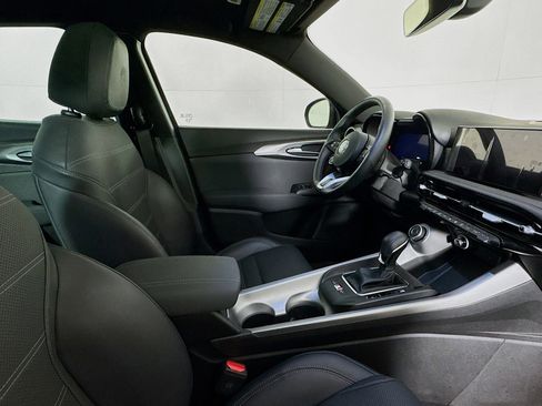 Used 2024 Alfa Romeo Tonale Ti w/ Active Assist Package image 28