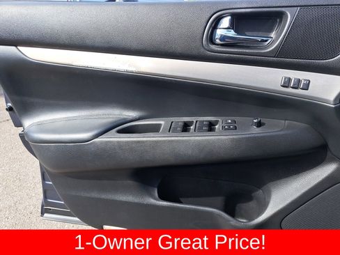 Used 2012 INFINITI G37 Journey w/ Premium Pkg image 28