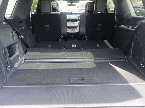 New 2026 Ford Expedition Tremor image 32