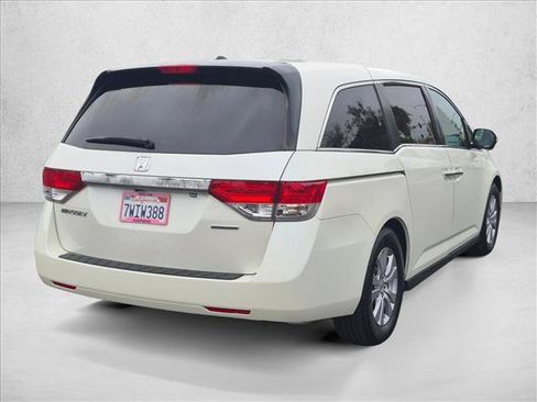 Used 2016 Honda Odyssey SE image 5