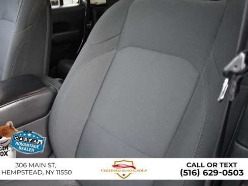 Used 2022 Jeep Gladiator Sport image 11