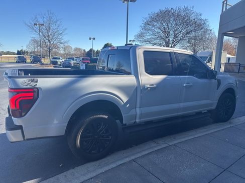 Used 2025 Ford F150 Lariat w/ Equipment Group 502A High image 4