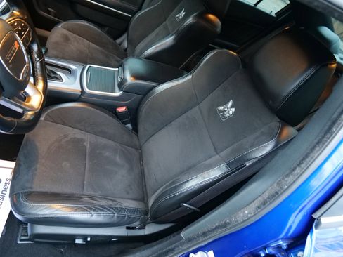 Used 2020 Dodge Charger Scat Pack w/ Dynamics Package image 14