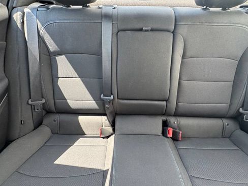 Used 2019 Chevrolet Cruze LT w/ Convenience Package FWD image 25