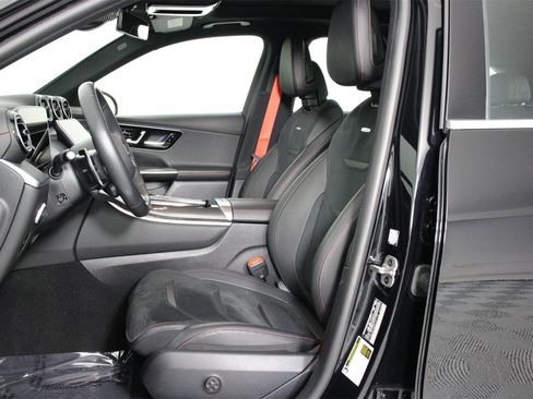 Used 2025 Mercedes-Benz GLC 43 AMG GLC 43 AMG image 31