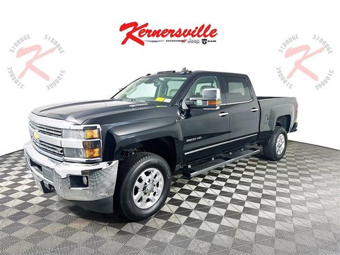 Used 2015 Chevrolet Silverado 3500 LTZ w/ Duramax Plus Package image 3