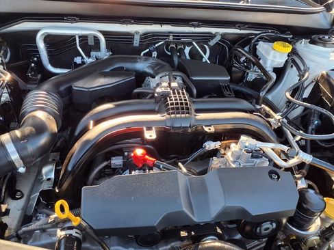 Used 2018 Subaru Outback 2.5i Limited image 15