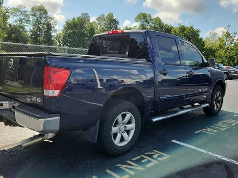 Used 2010 Nissan Titan SE AWD/4WD image 2