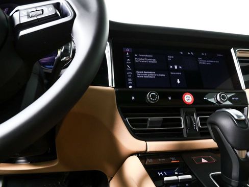 New 2026 Porsche Macan S image 13