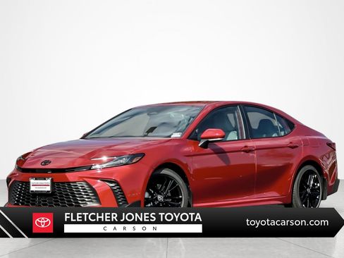 New 2026 Toyota Camry SE FWD image 1