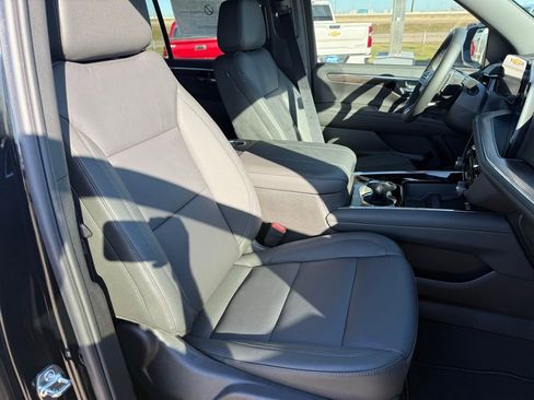 New 2026 Chevrolet Tahoe LT w/ Comfort Package image 40