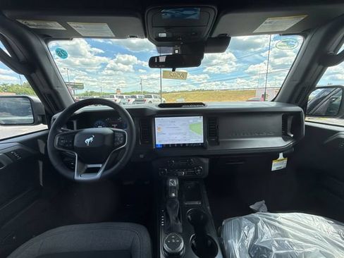 New 2026 Ford Bronco Big Bend AWD/4WD image 16
