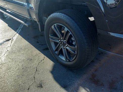 Used 2022 Ford F150 XLT w/ Equipment Group 302A High image 10