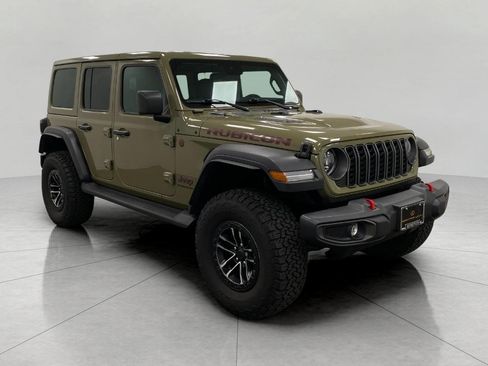 Used 2025 Jeep Wrangler Unlimited Rubicon w/ XTREMEE 35" Tire Package AWD/4WD image 1