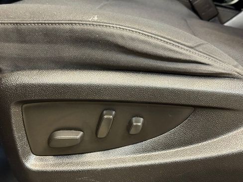 Used 2014 Chevrolet Silverado 1500 LT w/ LT Convenience Package image 11