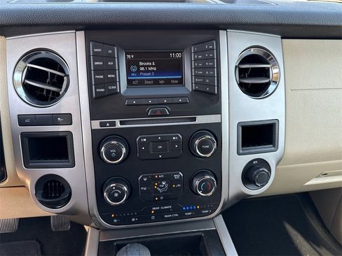 Used 2016 Ford Expedition XLT w/ Equipment Group 201A image 27