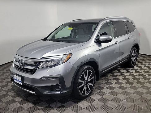 Used 2020 Honda Pilot Touring image 12