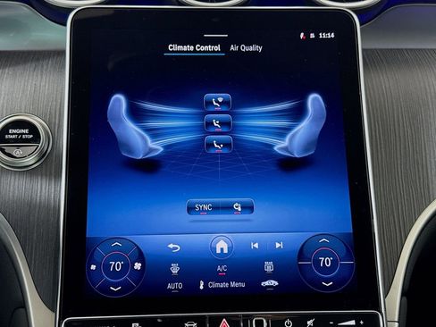 Used 2025 Mercedes-Benz GLC 300 image 15