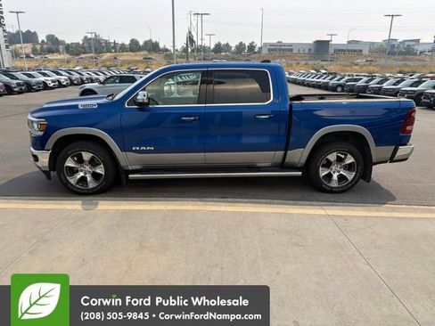 Used 2019 RAM 1500 Laramie AWD/4WD image 4