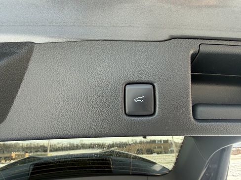 Used 2023 Ford Escape ST-Line Elite image 10