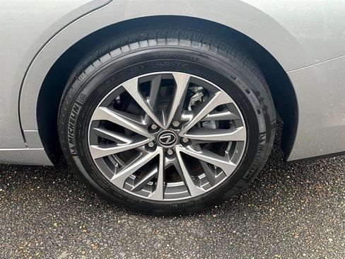 Used 2023 Lexus ES 350 Premium image 56