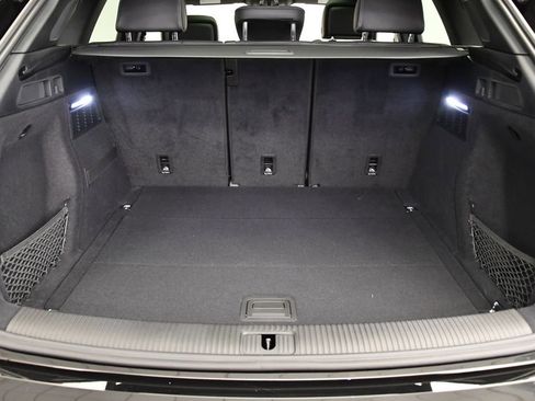 Certified 2025 Audi Q5 2.0T Premium Plus image 55