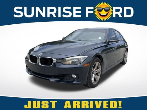 Used 2013 BMW 328i xDrive Sedan AWD/4WD image 1