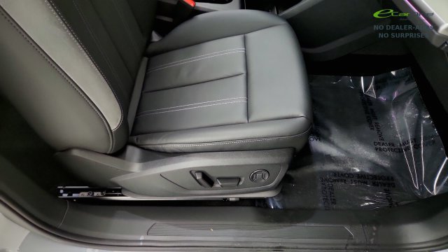 Used 2024 Audi Q4 e-tron Premium Plus w/ Premium Plus AWD/4WD image 38