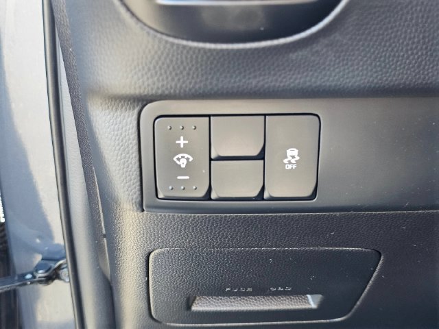 Used 2015 Kia Soul + FWD image 30