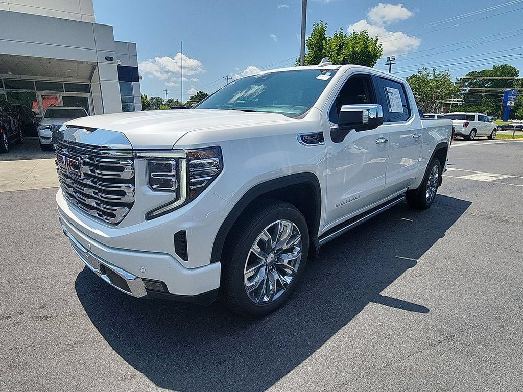 Certified 2024 GMC Sierra 1500 Denali AWD/4WD image 4