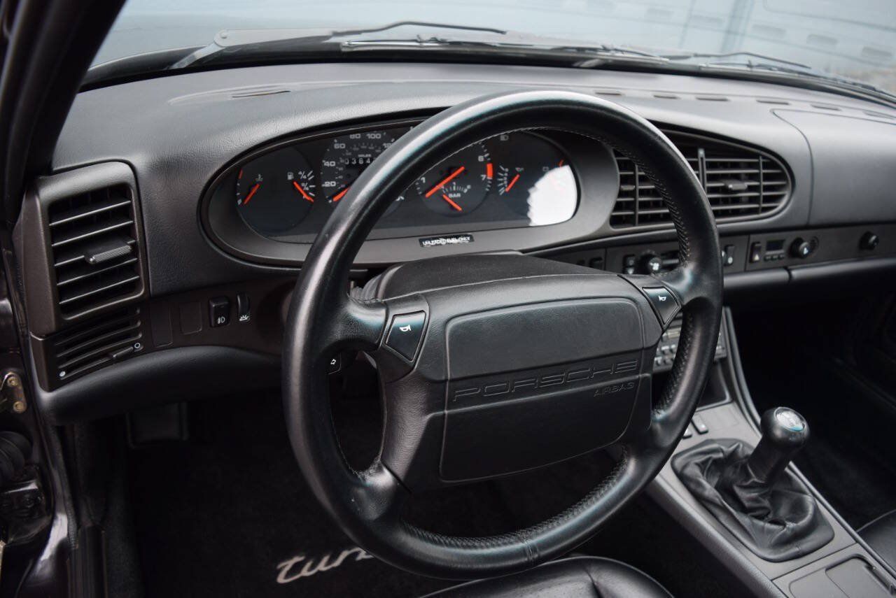 Used 1988 Porsche 944 Turbo Coupe RWD image 39