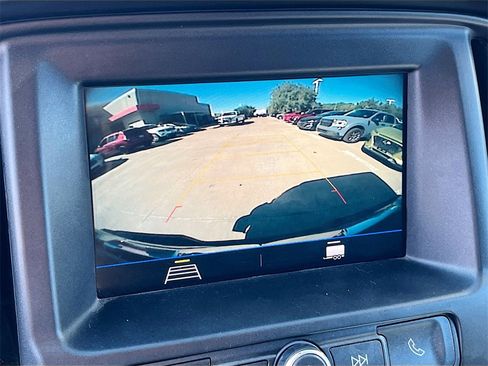 Used 2022 GMC Canyon Elevation Standard w/ Convenience Package image 12