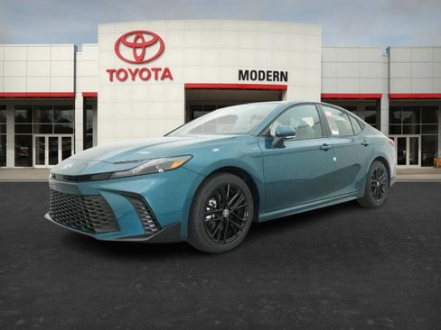 New 2026 Toyota Camry SE image 6