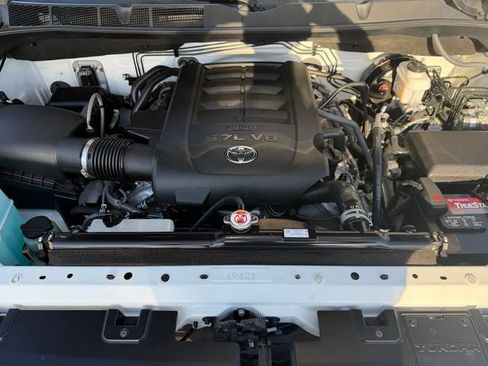 Used 2021 Toyota Tundra Limited w/ Limited Premium Package RWD image 23