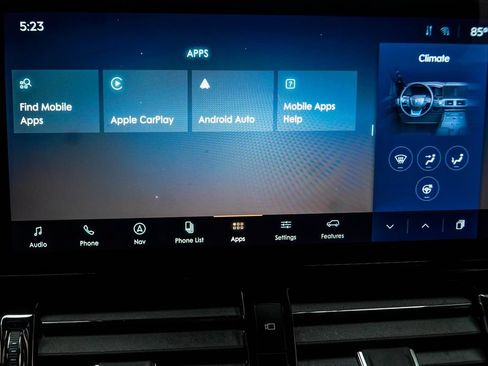 Used 2024 Lincoln Navigator Premiere AWD/4WD image 27