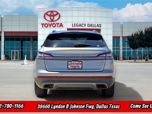 Used 2021 Lincoln Nautilus Reserve FWD image 9