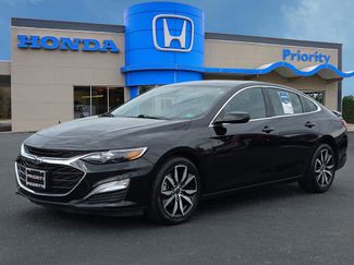Used 2020 Chevrolet Malibu RS image 1