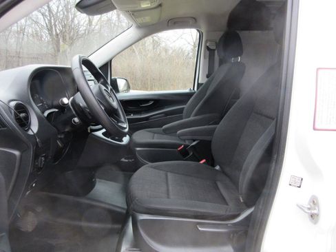 Used 2019 Mercedes-Benz Metris image 34