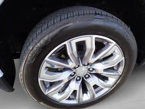 Used 2024 GMC Sierra 1500 Denali w/ Denali Reserve Package image 7