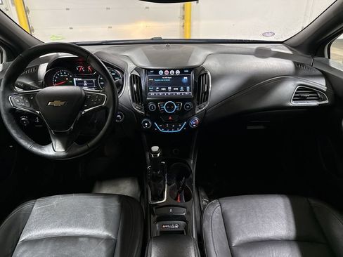 Used 2016 Chevrolet Cruze Premier image 10