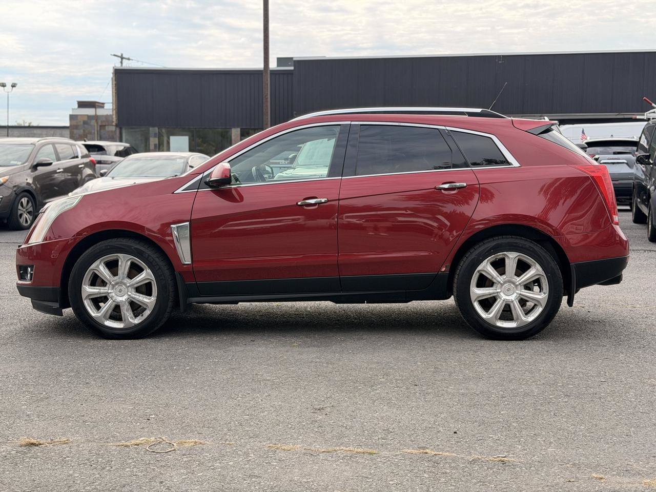 Used 2013 Cadillac SRX Premium AWD/4WD image 4