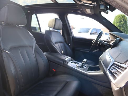 Used 2021 BMW X5 sDrive40i w/ M Sport Package RWD image 37