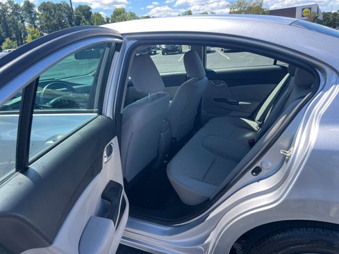 Used 2014 Honda Civic LX image 34