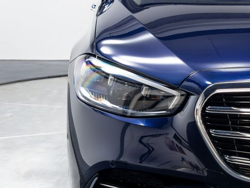 Used 2023 Mercedes-Benz S 580 4MATIC Sedan image 54