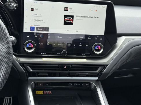 New 2026 Lexus TX 500h AWD image 15