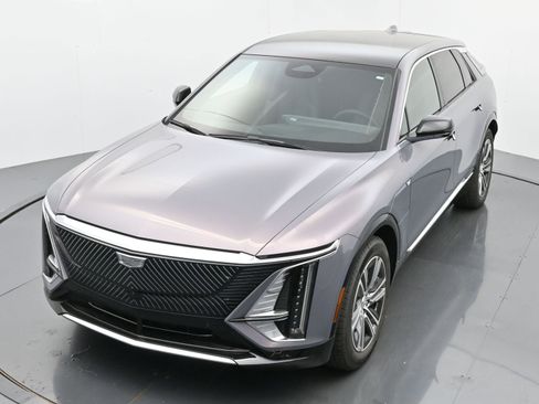 New 2026 Cadillac Lyriq Luxury image 23