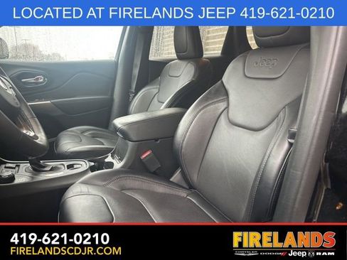 Used 2022 Jeep Cherokee Latitude Lux image 17