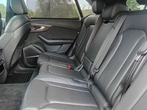 Used 2021 Audi Q8 Prestige AWD/4WD image 13
